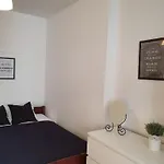 W Centrum Gdyni - Swietojanska 135 Homestay Gdynia