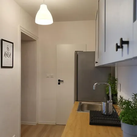 W Centrum świętojańska 135 Kwatera prywatna