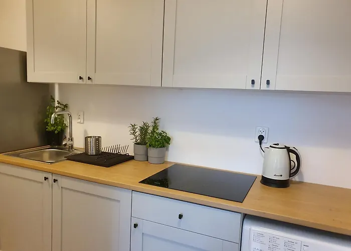 홈스테이 W Centrum Swietojanska 135 그디니아