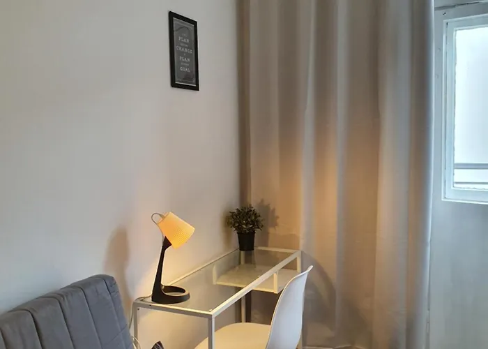 W Centrum Swietojanska 135 * 그디니아