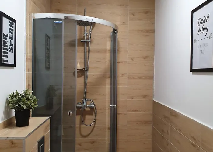 홈스테이 W Centrum Swietojanska 135